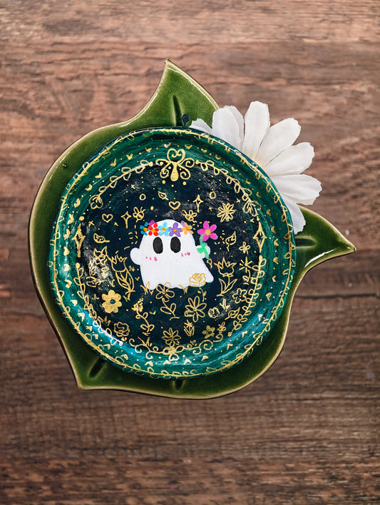 Novyra Jewelry and Clay Art rustic pictures ghost